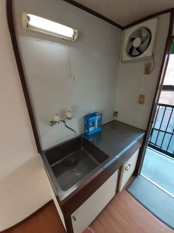 ベルハイツ長瀬A棟のキッチン