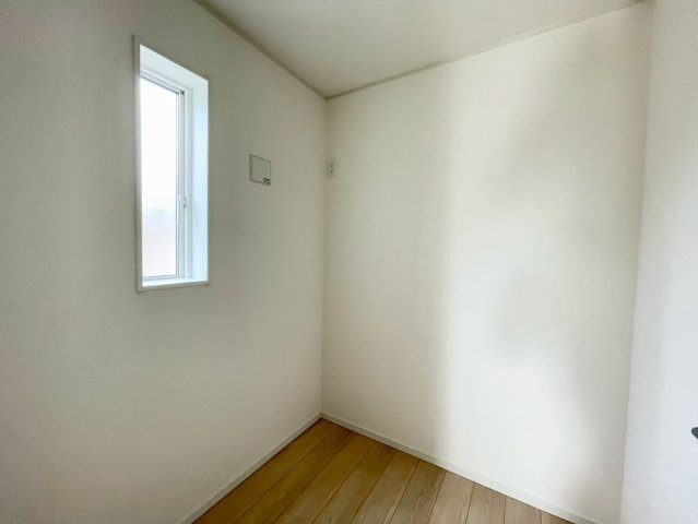 耐震等級３！ご成約プレゼント対象物件！の洋室