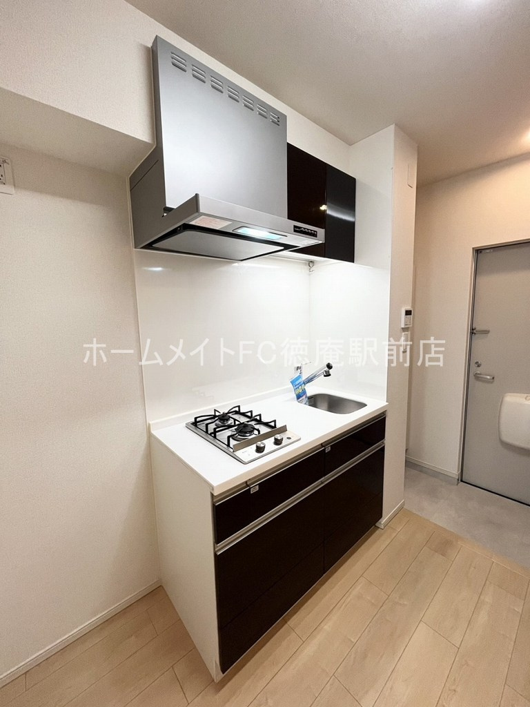 東大阪市中鴻池町２丁目のアパートのキッチン