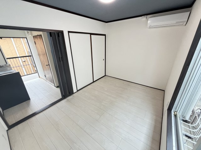 フォーブル本八幡の居間・リビング