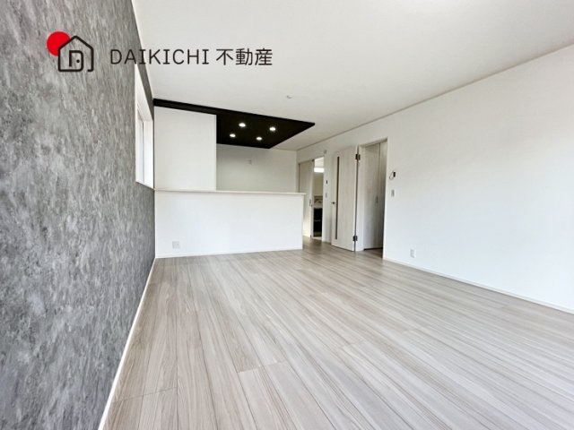 【居間・リビング】 | 北本市緑3丁目　新築戸建　全2棟　2号棟