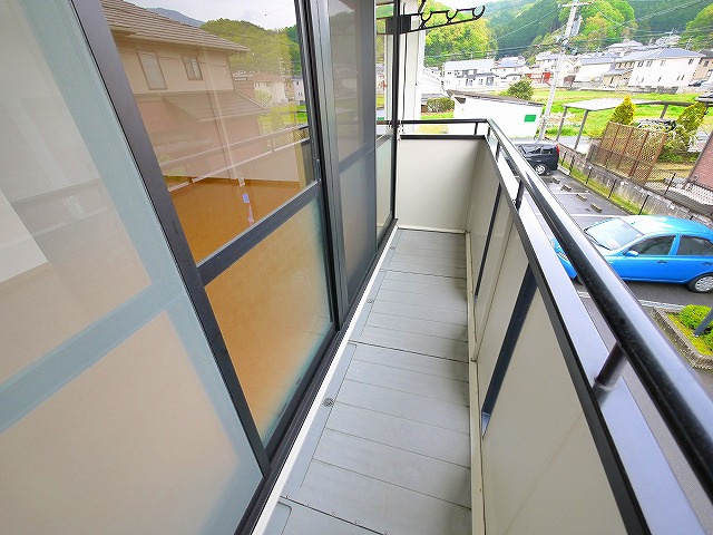 アネシス　Ｄ棟のバルコニー|暖かな日差しのふりそそぐバルコニー