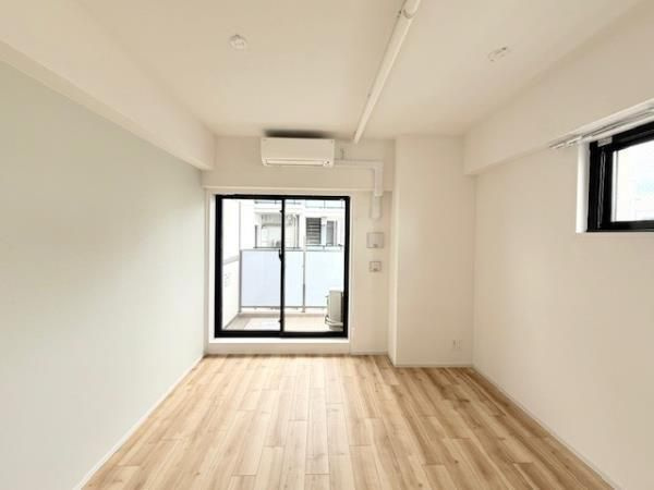 デュオフラッツ葛西の居間・リビング