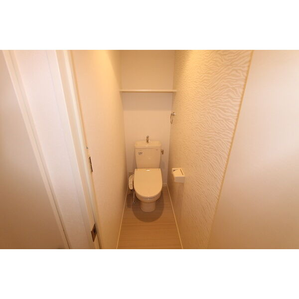 ブライト鶴舞　名古屋市賃貸　仲介手数料無料のトイレ