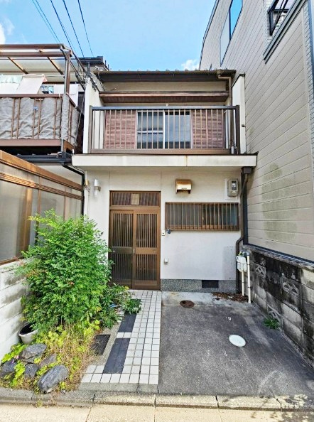 深草仙石屋敷町