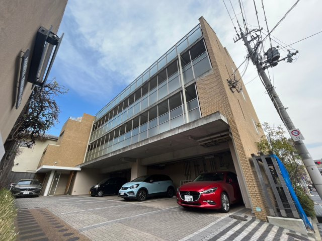 芦屋プレシャスコートの外観