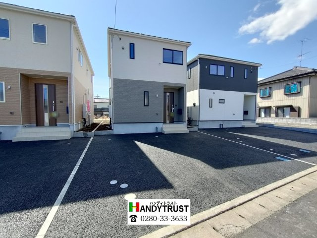 【Cradle Garden】　栃木市大平町西野田　第４　全4邸