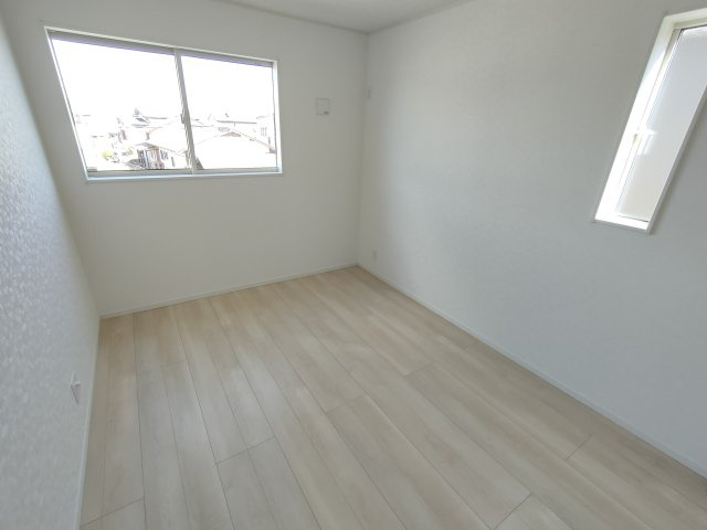 【Cradle Garden】　栃木市大平町西野田　第４　全4邸の洋室|〇３号棟　洋室　6.5帖〇
お子様ひとりひとりにお部屋を持たせることができます♪
2026年3月撮影