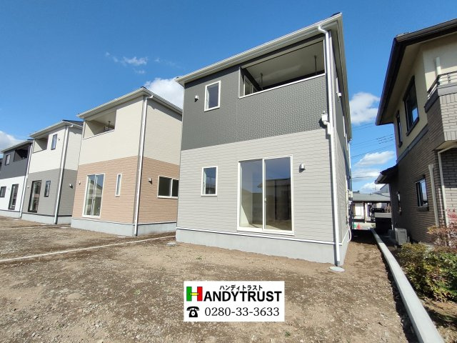 【Cradle Garden】　栃木市大平町西野田　第４　全4邸