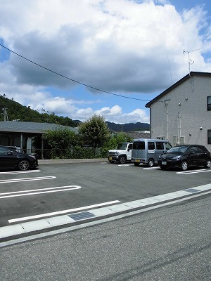 サニーハウスの駐車場|駐車場