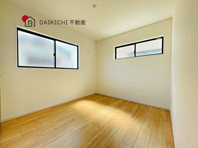 【洋室】 | 桶川市泉6期　KEIAI GRACE　新築戸建　全3棟　1号棟