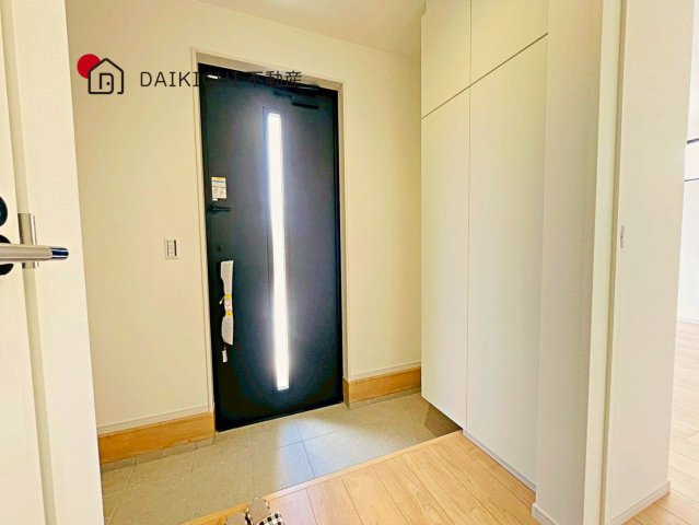 【玄関】 | 桶川市泉6期　KEIAI GRACE　新築戸建　全3棟　1号棟