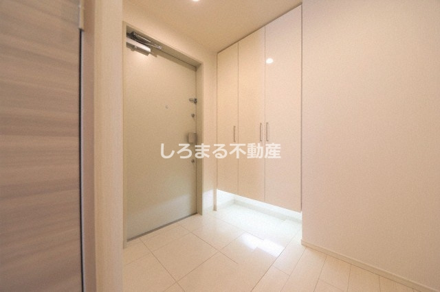 パークタワー北浜の玄関