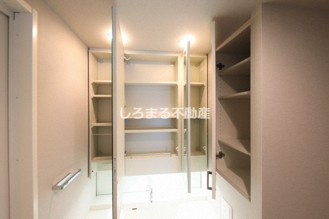 パークタワー北浜の収納