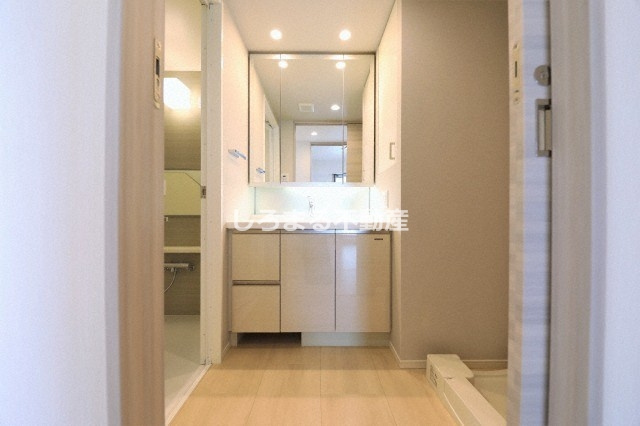 パークタワー北浜の洗面所