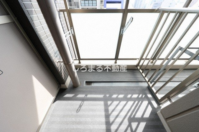 パークタワー北浜のバルコニー