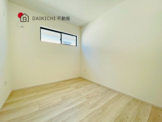 【洋室】 | 桶川市泉6期　KEIAI GRACE　新築戸建　全3棟　2号棟