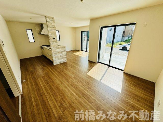 前橋市三河町１丁目　限定1棟　ハートフルタウン　新築建売の居間・リビング|リビングです