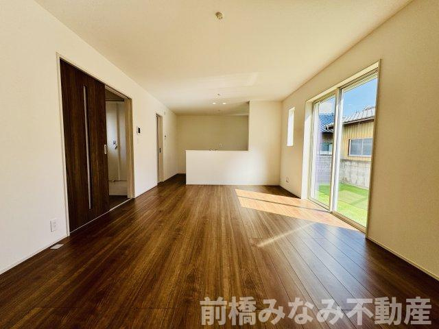 前橋市石倉町三丁目　限定1棟　ハートフルタウン　新築建売の居間・リビング|使いやすい居間です