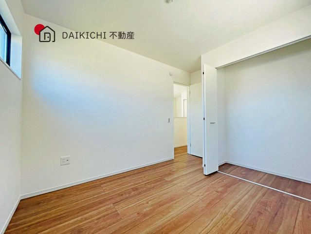 【洋室】 | 桶川市泉6期　KEIAI GRACE　新築戸建　全3棟　3号棟