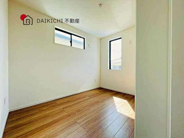 【洋室】 | 桶川市泉6期　KEIAI GRACE　新築戸建　全3棟　3号棟