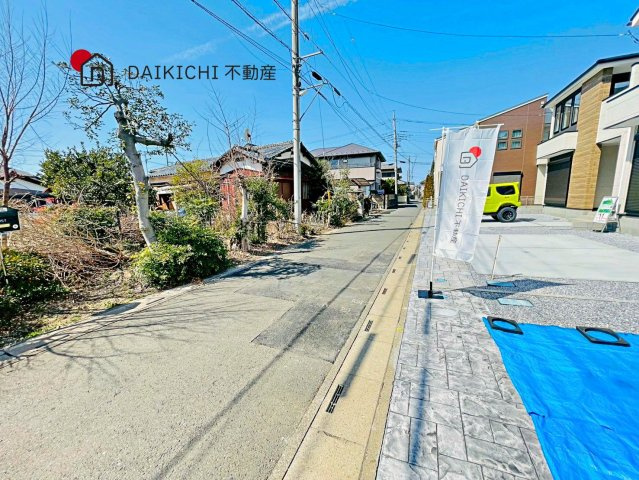 【前面道路含む現地写真】 | 桶川市泉6期　KEIAI GRACE　新築戸建　全3棟　3号棟