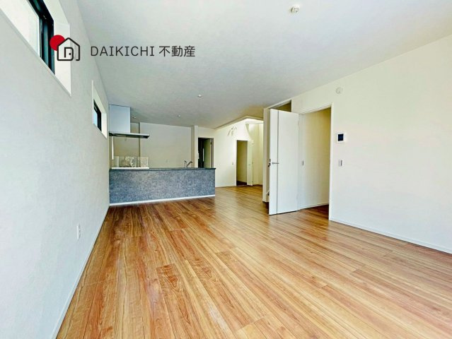 【居間・リビング】 | 桶川市泉6期　KEIAI GRACE　新築戸建　全3棟　3号棟