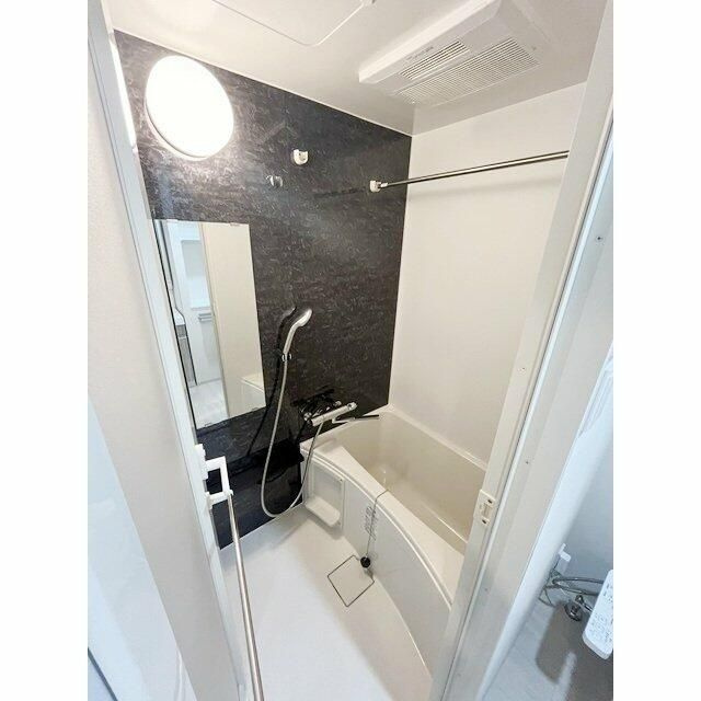 プレール・ドゥーク川口並木の浴室