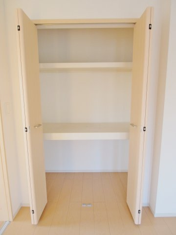 Ｕｒａｒａ　Ｗｅｓｔ　Bの収納