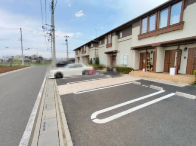 ミルトヴィレッジⅠの駐車場|駐車スペースもあります