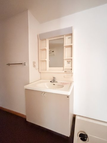 マイルドオークⅡの洗面所|イメージ105号室の写真