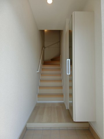 オリエンタル　レジデンスⅣの玄関