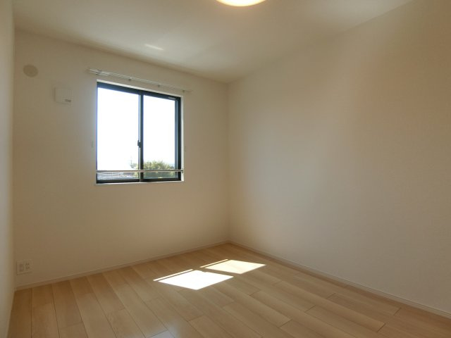 オリエンタル　レジデンスⅣの居間・リビング