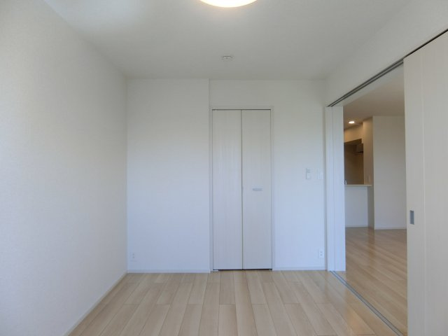 オリエンタル　レジデンスⅣの居間・リビング