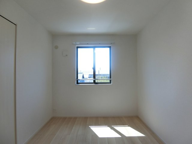 オリエンタル　レジデンスⅣの居間・リビング