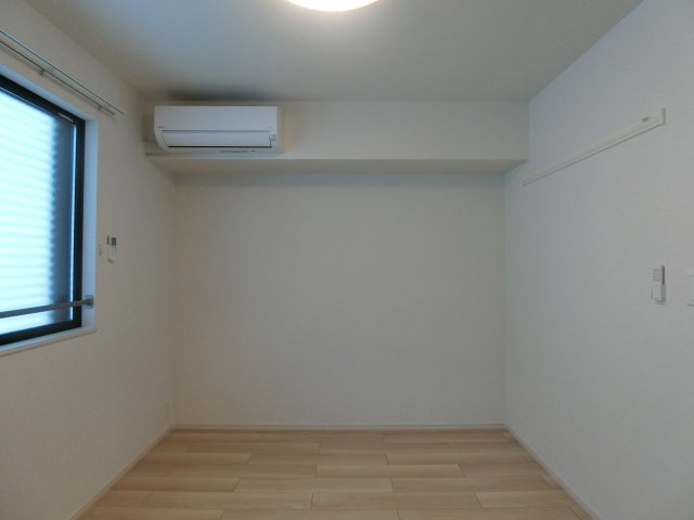 オリエンタル　レジデンスⅣの居間・リビング