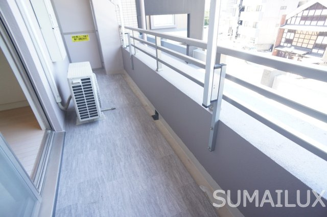 熊本市中央区辛島町の賃貸マンションのバルコニー