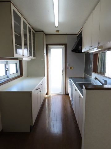 小屋南一丁目　中古住宅のキッチン