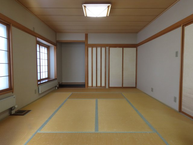 小屋南一丁目　中古住宅の和室