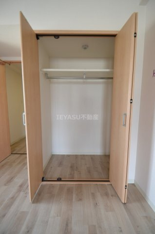 第26友建ビルの収納