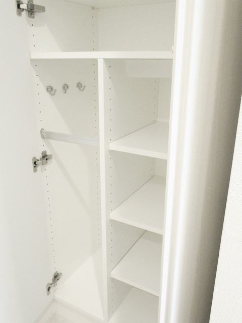 プレール・ドゥーク王子の収納|シューズボックスです♪