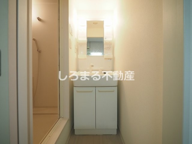 GMRの独立洗面台