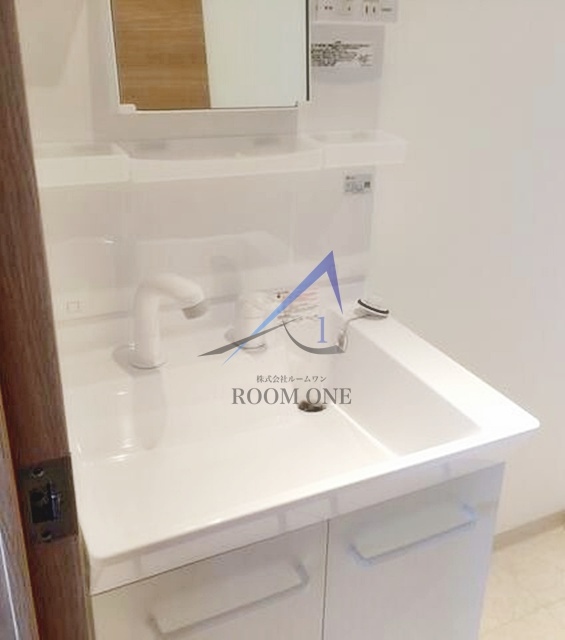 ＪＵタワーフロントＫＩＮＳＨＩＣＨＯの洗面所|洗面台です。