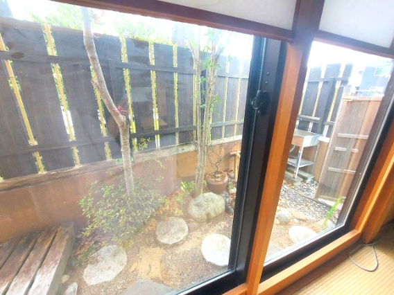 売中古戸建　静岡市葵区松富３丁目の庭