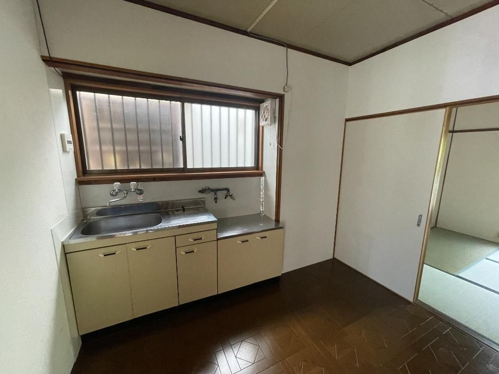 茄子作リフォーム平屋のキッチン