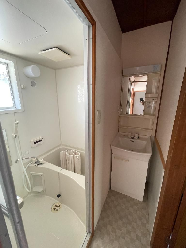 茄子作リフォーム平屋の浴室