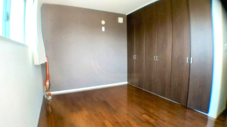 売中古戸建　静岡市清水区横砂南町の洋室|シックな洋室です