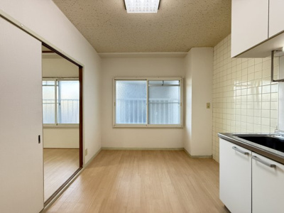 【居間・リビング】 | アイリス三井ビル