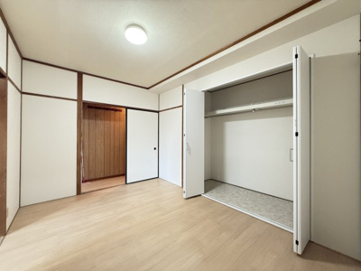 【洋室】 | アイリス三井ビル