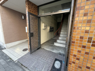 【エントランス】 | アイリス三井ビル